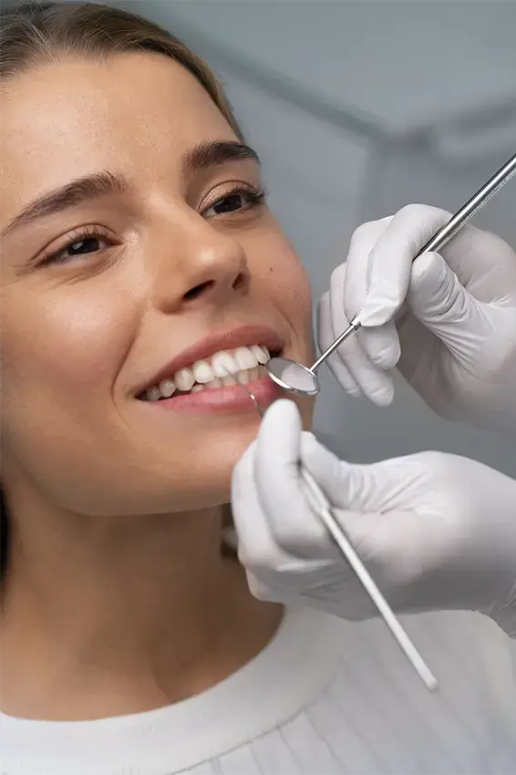 Detalhe de procedimento de Dentística Restauradora